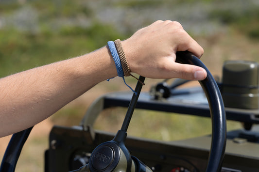 Pulseira de Homem Trançada Azul Claro