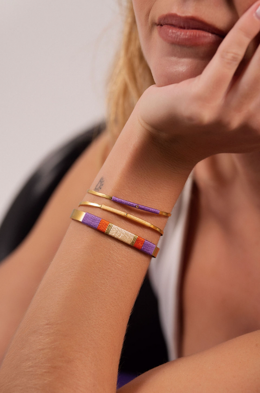 Pulseira Larga - Lilás/laranja/branco cru